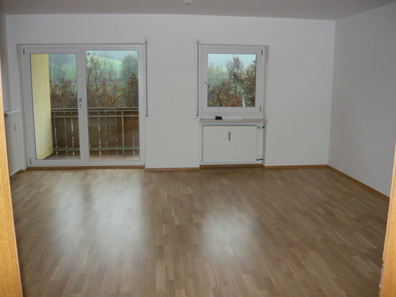 3 Zimmer Wohnung ab sofort(Ref : Innstr. 88b, Whg 4 )