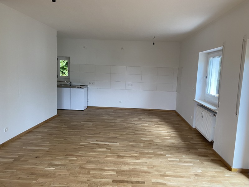 2-Zimmer-Wohnung ab sofort(Ref. Innstraße, Whg. 5)
