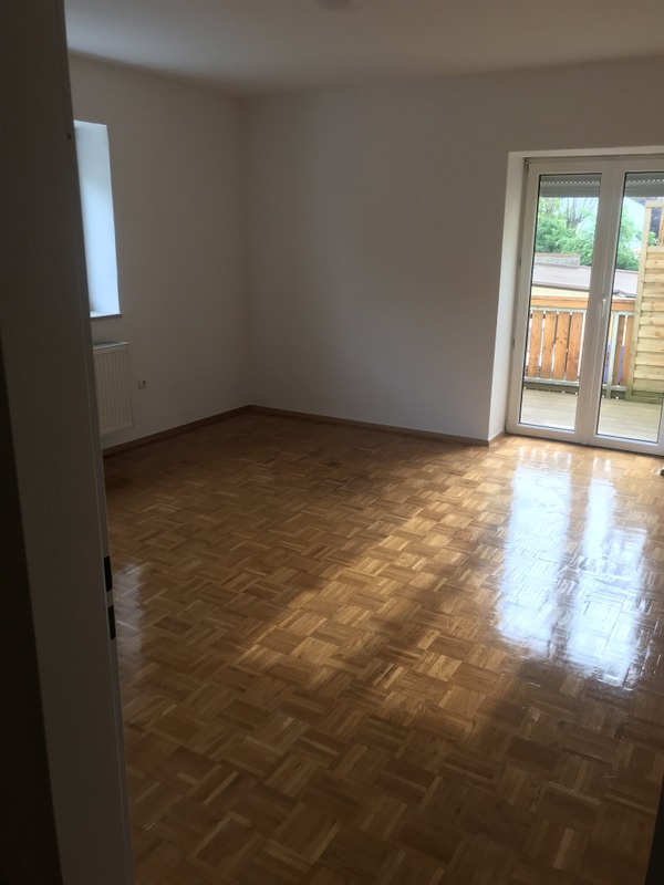 2 Zimmer Wohnung ab sofort zu vermieten(Ref. Jahnstr. 10, App. 1)