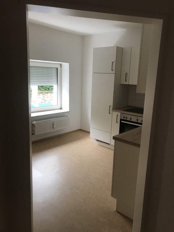 2 Zimmer Wohnung ab sofort zu vermieten(Ref. Jahnstr. 10, App. 1)