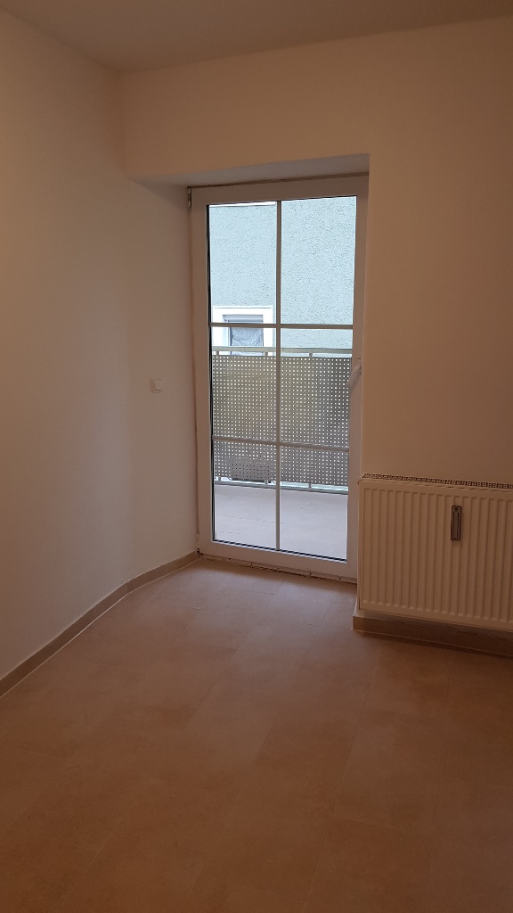 2 Zimmer Wohnung ab 01.08.2025(Ref : Kirchenpl. 4a, App 11)