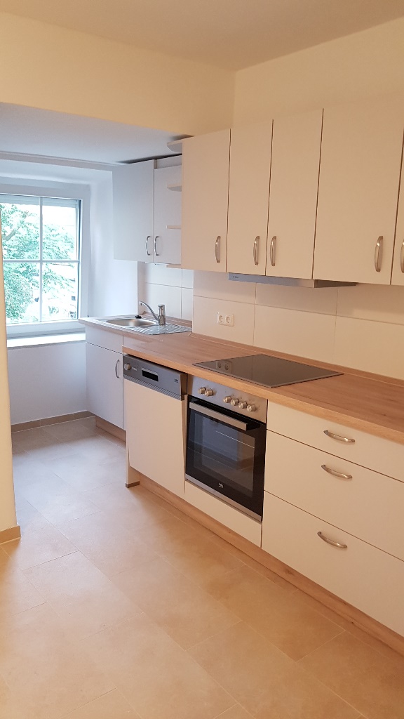 2 Zimmer Wohnung ab 01.08.2025(Ref : Kirchenpl. 4a, App 11)