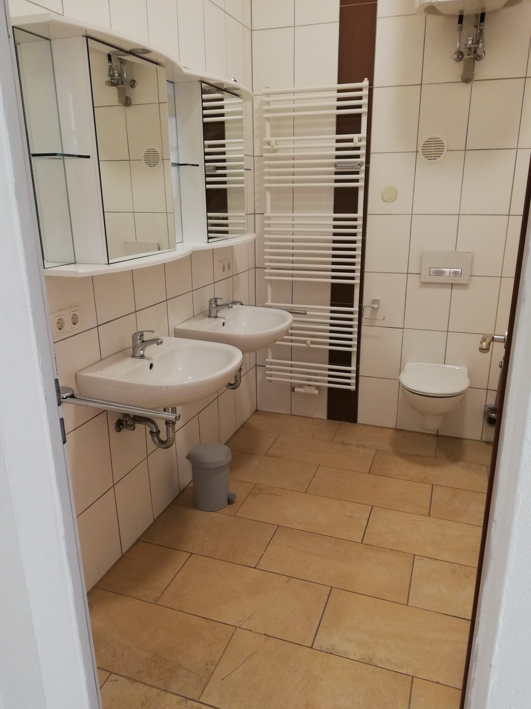 3 Zimmer Wohnung ab 01.09.2026(Ref : Kirchenpl. 4a, Whg. 9)