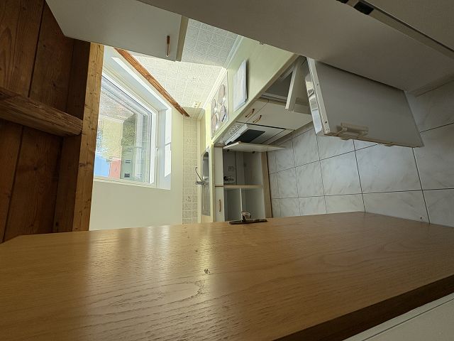 1 Zimmer Appartement ab 01.10.2026 (Ref. Reichenberger Str. 9, Whg.3)